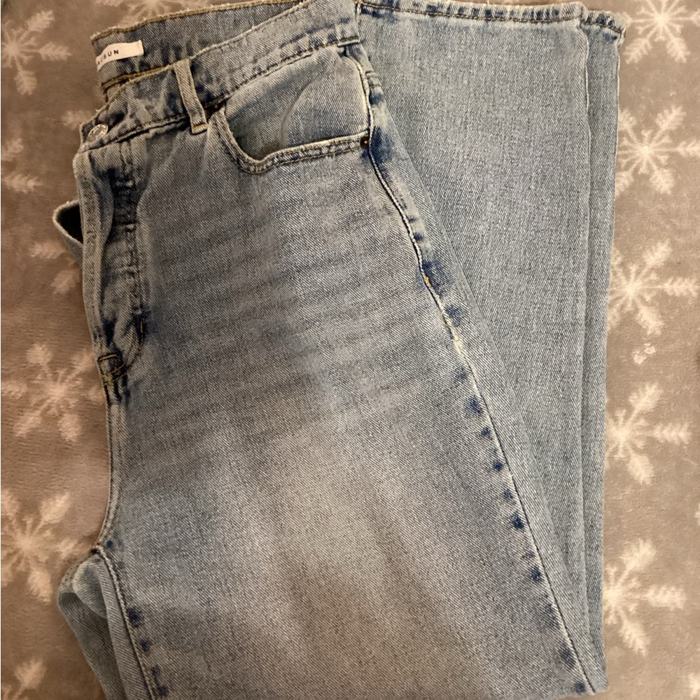 Pacsun straight leg mom jeans (8) mid wash